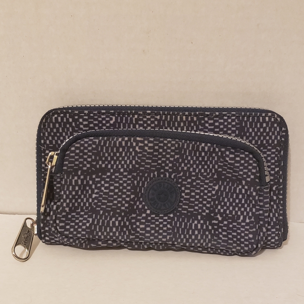 Kipling Blue and white zippered wallet